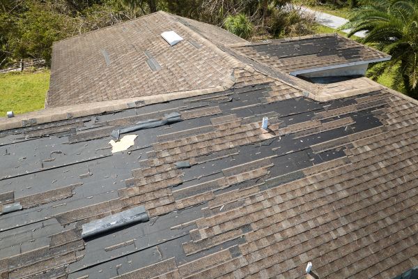 Roof Shingle Replacement in Easthampton