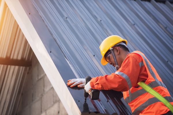 Metal Roof Leak Repair in Easthampton
