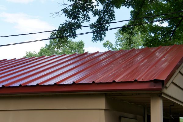 Aluminum Roof Construction in Easthampton