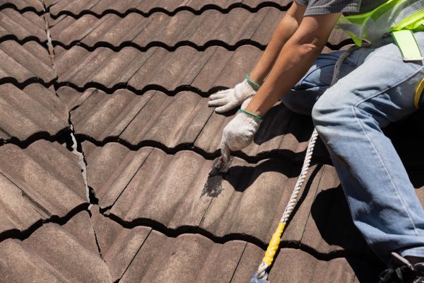 Roof Tile Sealing in Easthampton
