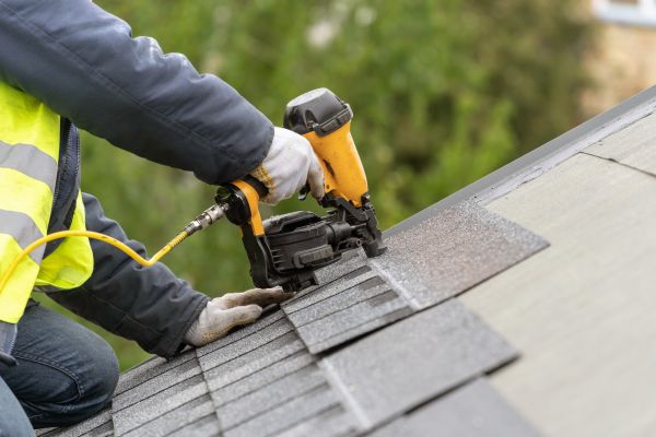 Roof Shingles Repair in Easthampton